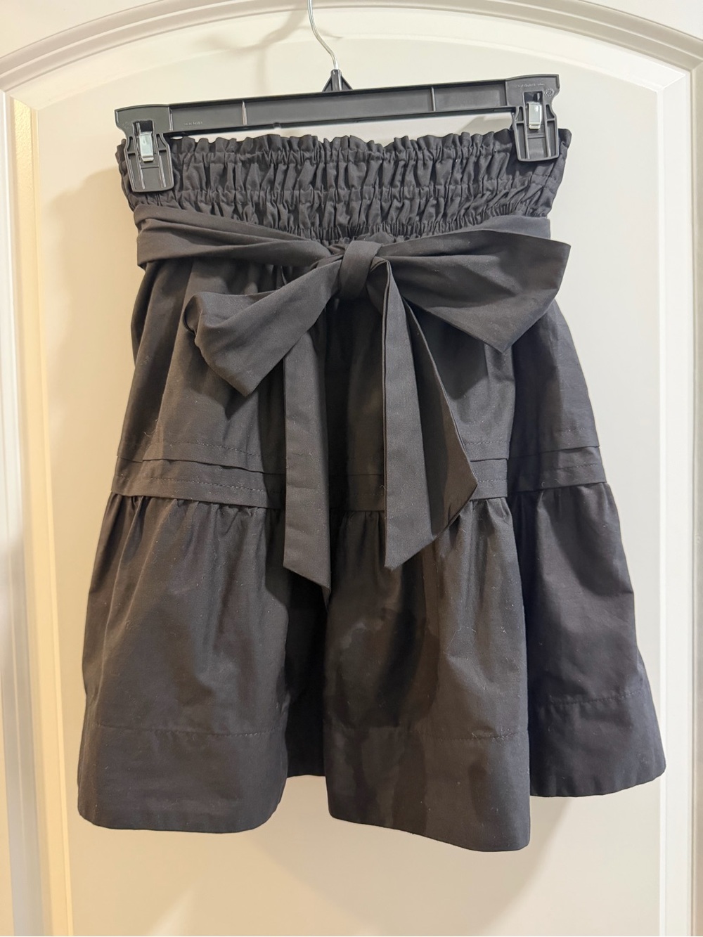 NWT Anthropologie Black Tiered Bow Skirt XS Smocked Waist